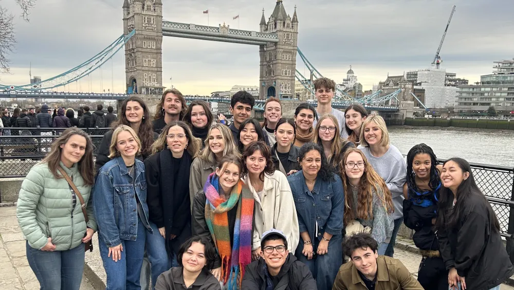 Study Abroad - Oxford, England - Students in London in front of the London Bridge